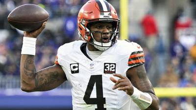 Browns QB Deshaun Watson throwing full speed after shoulder surgery, timetable for return unknown