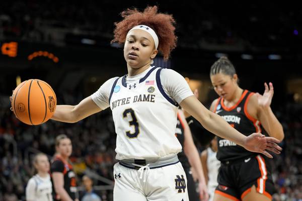Notre Dame star Hidalgo forced to remove nose piercing, misses time in Sweet 16 loss to Oregon State