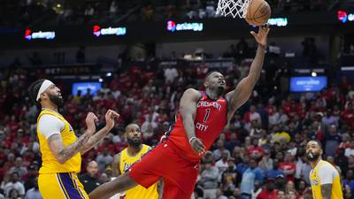Zion Williamson's injury dampens his otherwise dominant postseason debut for the Pelicans