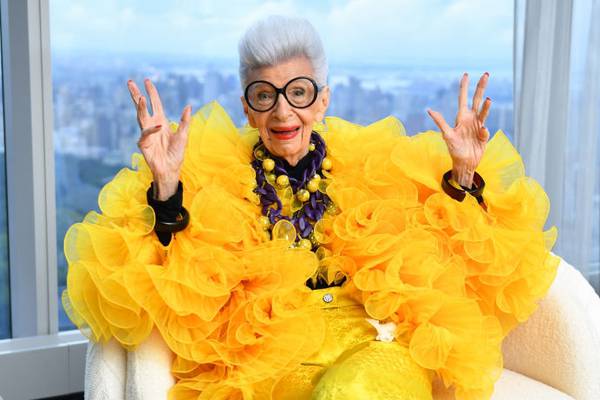 Iris Apfel, fashion icon, interior designer, dies at 102