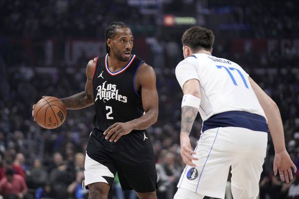 Kawhi Leonard returns to the Clippers' lineup for Game 2 against Luka Doncic and the Mavericks