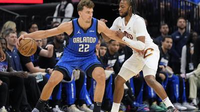 Franz Wagner scores 34, leads Magic to second straight rout of Cavaliers to tie series at 2-2