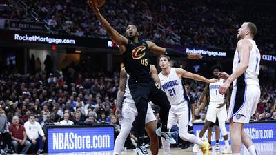 Mitchell scores 28, Mobley has huge block as Cavaliers hold off Banchero, Magic 104-103 in Game 5